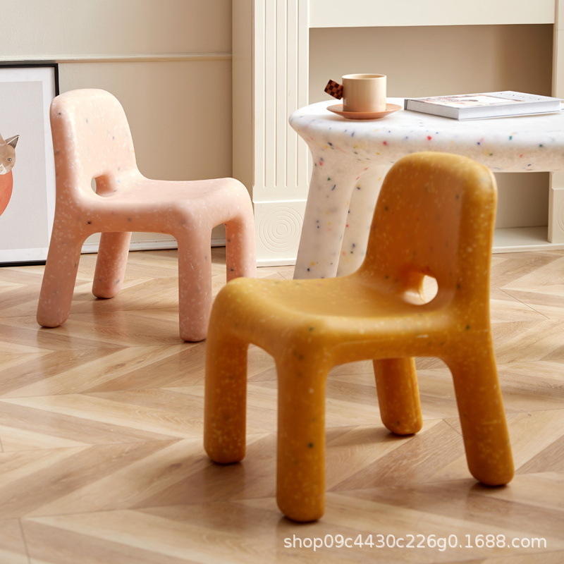 Outdoor Kid Friendly - LazyChild Nordischer Umweltfreundlicher Kunststoff-Kinderstuhl, Beliebter Rückenlehnen-Hocker